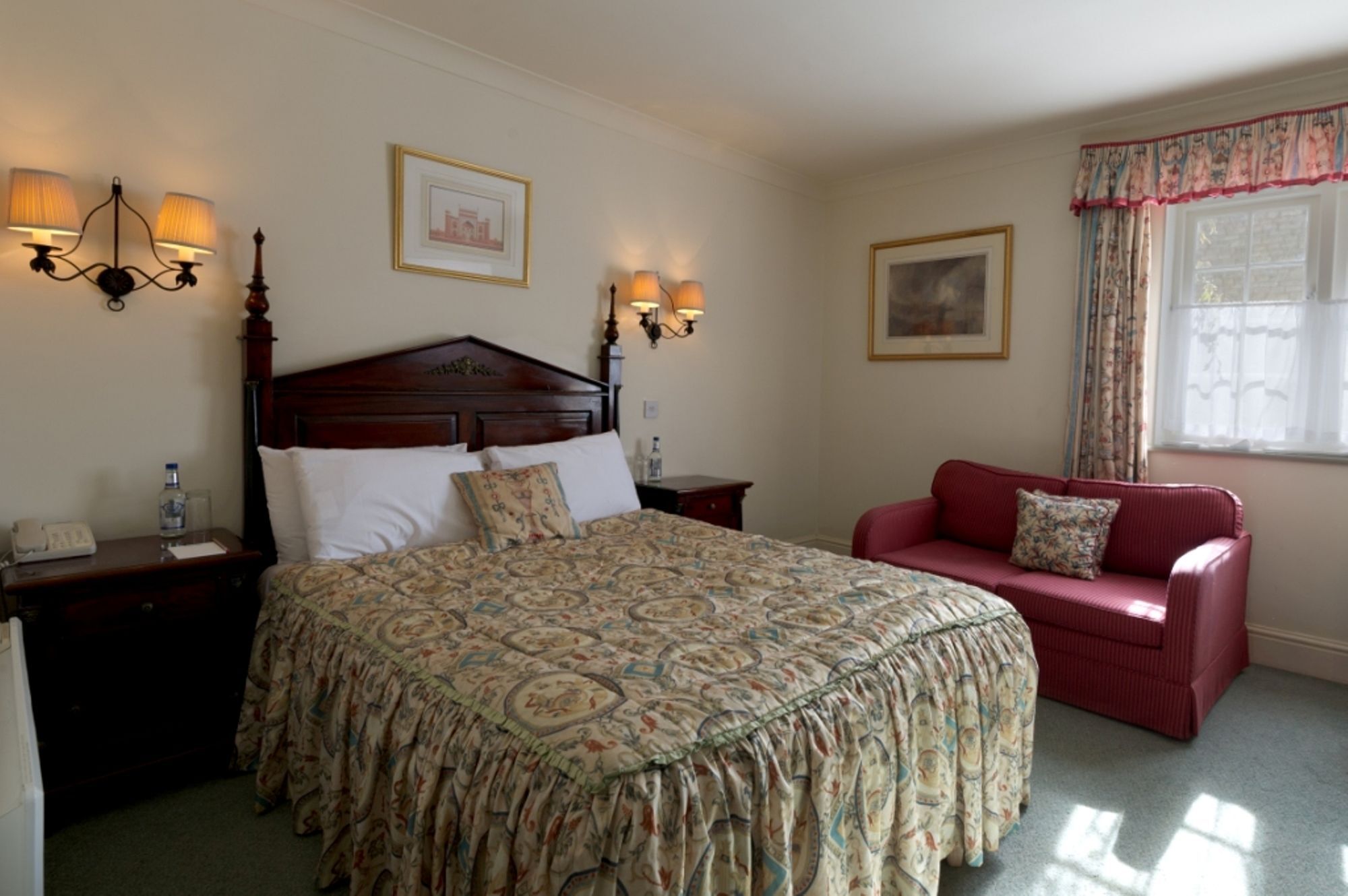 Barnsdale Lodge Hotel And Restaurant 奥克姆 外观 照片